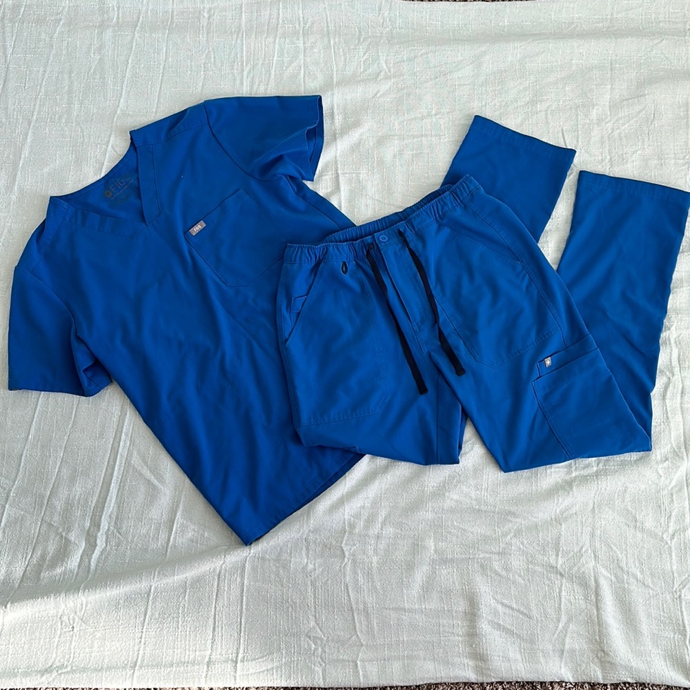FIGS Technical Collection Mens Scrubs